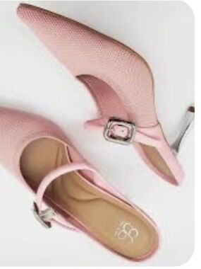 Pink Women's Pointed Mary Jane Heels